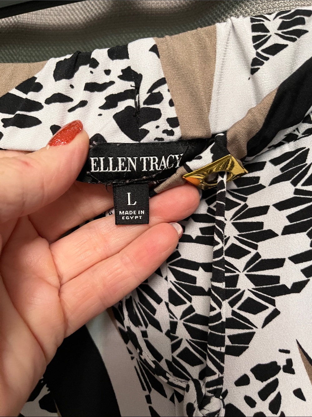 Ellen Tracy Black White and Tan Abstract Pattern Wide-Leg Pants - Picture 2 of 6